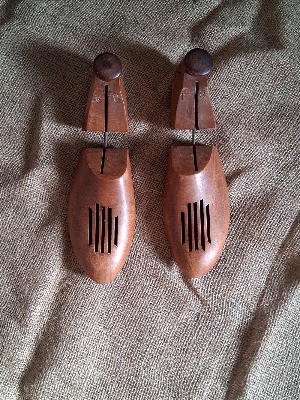 Vintage Classic Wooden Shoe Trees - Size 8